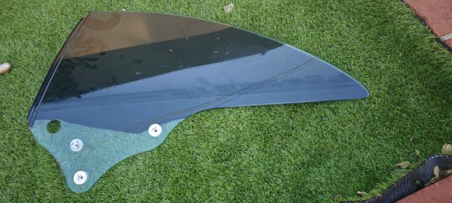 Cristal Ventanilla Delantera/Trasera CLK