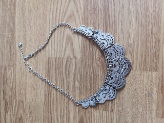 Collar plateado con turquesas Parfois