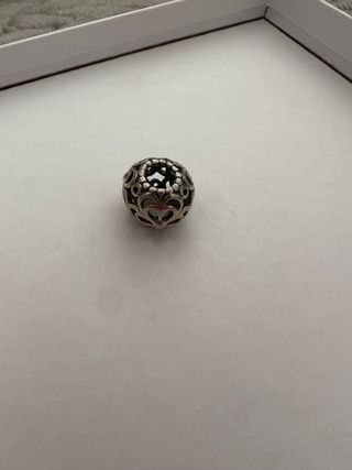 Charm Pandora Flor Plata