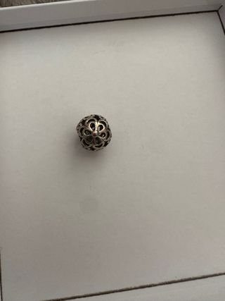 Charm Pandora Flor Plata
