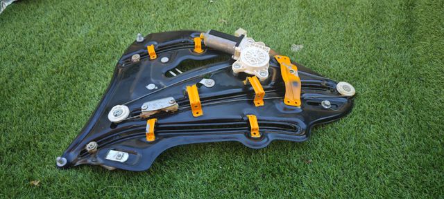 Motor Elevalunas Trasero Izquierdo CLK W209