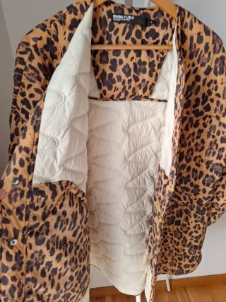 Chaquetón Bimba y Lola Animal Print