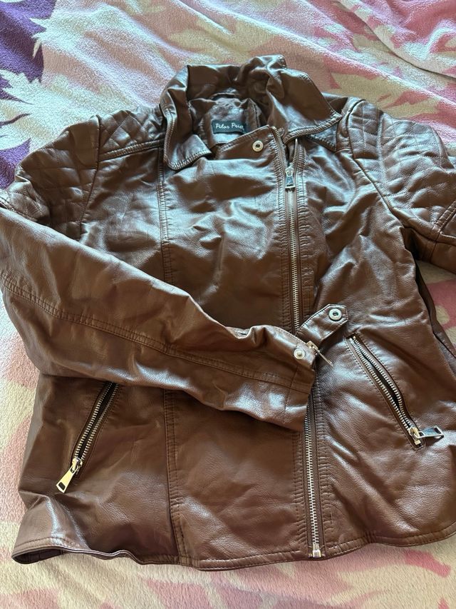 Chaqueta polipiel marrón Pilar Prieto