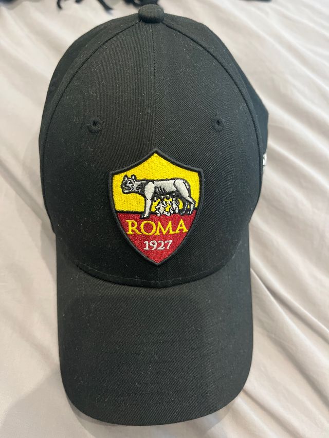 cappello nero AS Roma