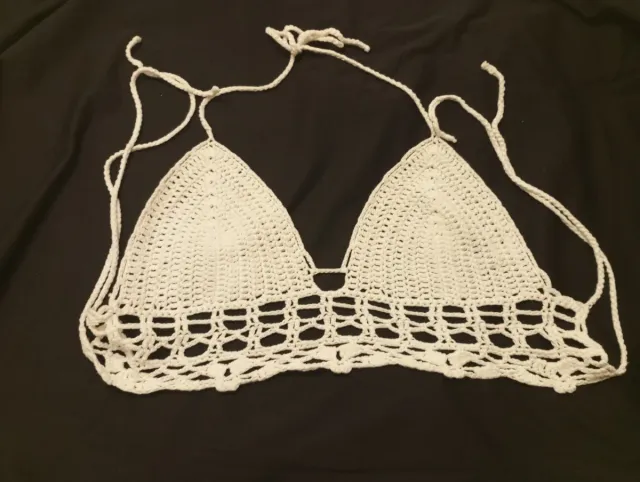 Top de ganchillo blanco