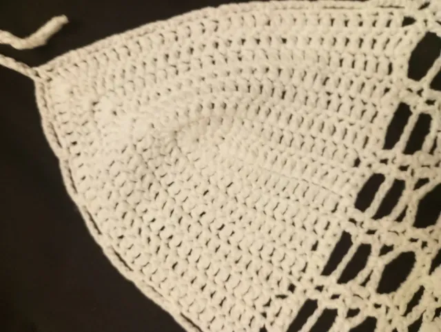 Top de ganchillo blanco