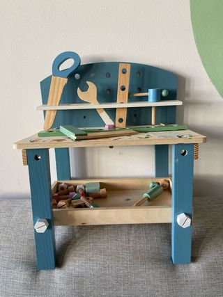 Mesa de carpintería infantil de madera