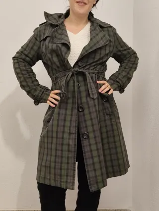 Gabardina cuadros gris y verde
