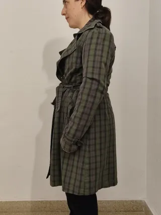 Gabardina cuadros gris y verde