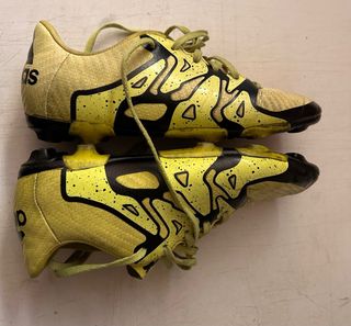 Botas de fútbol Adidas talla 33