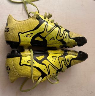 Botas de fútbol Adidas talla 33