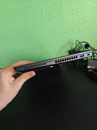 Lenovo X390 16RAM/256SSD i5 Impecable