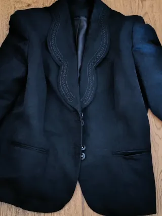 Blazer vintage nero con ricamo