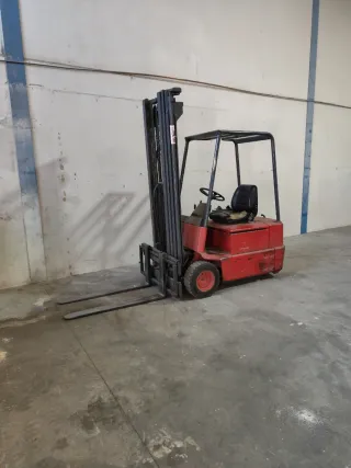 Carretilla elevadora Linde E15