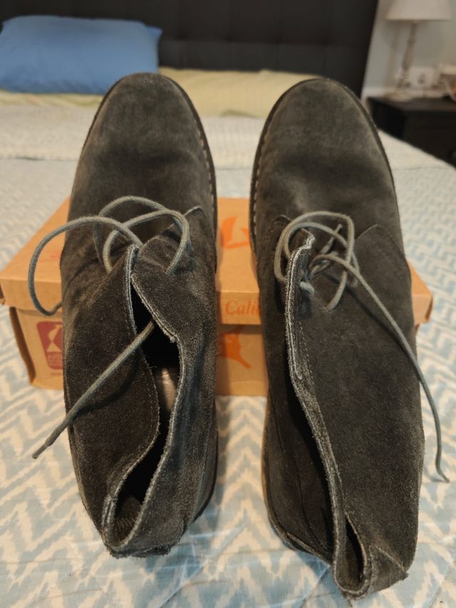 Botas Desert Asos Grises