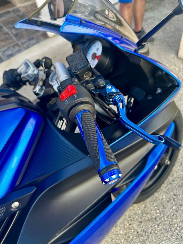 Yamaha YZF-R125 Azul