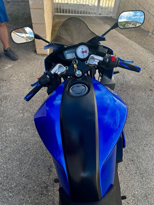 Yamaha YZF-R125 Azul