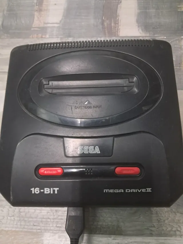 Consola Sega Mega Drive II Negra