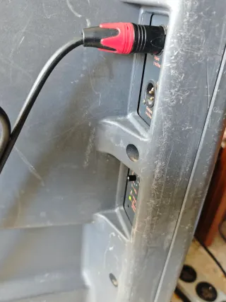 JBL eon 15 Amplificado