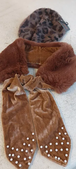 Conjunto Boina y Bufanda Angelina Marrón