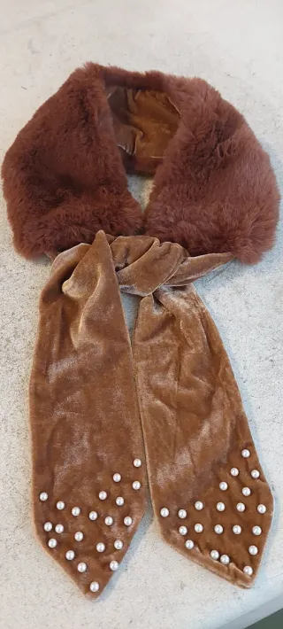 Conjunto Boina y Bufanda Angelina Marrón