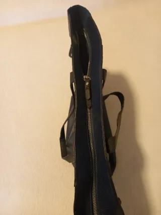 Bolso azul de piel sintética