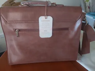 Maletín ECO SUSI Cuero Vegano Marrón Laptop 15.6