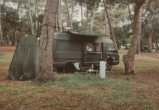 Mercedes-Benz MB140D Camper Clásica ’89