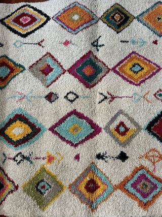 Alfombra Benuta pelo largo 133x190 multicolor