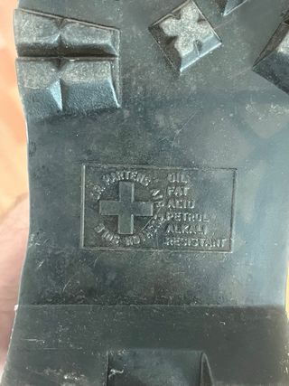 Botas Dr. Martens Talla 39 Brillo Lazo