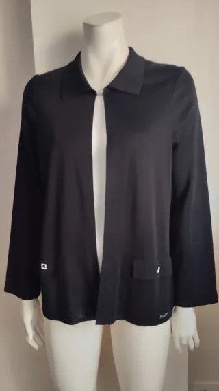 Chaqueta Naulover Negra Punto