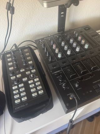 Pioneer DJM-500 + Traktor Kontrol X1+ Audio4