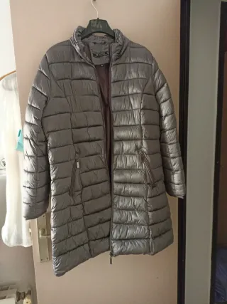 Anorak plateado mujer
