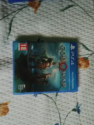 PS4 1TB + Mando + 4 Juegos