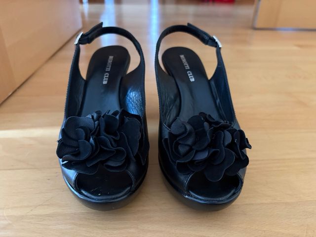 Zapatos de tacón BERNOTTI CLUB con flor