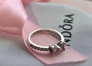 Anillo Lazo Corazón Rosa Plata