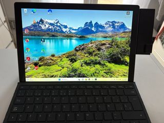 Microsoft Surface Pro 6 con teclado