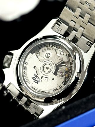 Seiko 5 Sports GMT Gris Negro