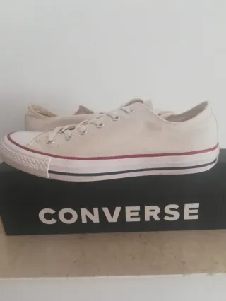 Converse Beige/Blanco Talla 41'5