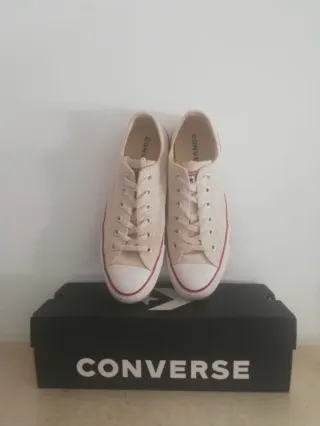 Converse Beige/Blanco Talla 41'5