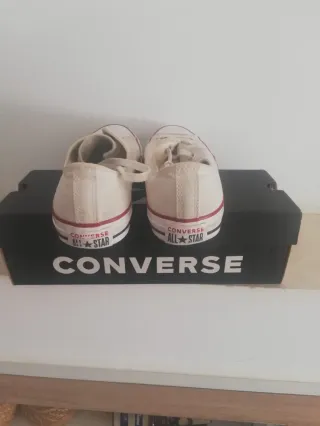 Converse Beige/Blanco Talla 41'5