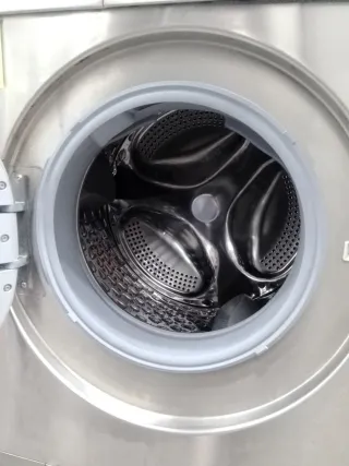 Lavadora y Secadora Bosch 7/ 4 kg  290€