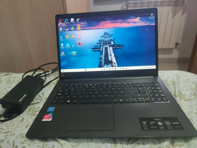 Smart TV Sony y Laptop Acer N19H1 casi nuevos!