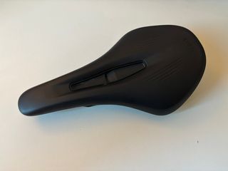 Sillín Fizik Argo Vento X3 150mm