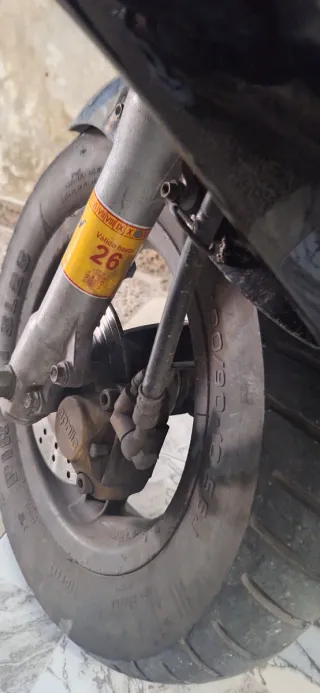 Aprilia Sonic Negra Deportiva