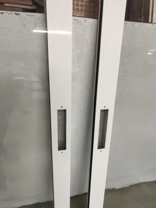 Ventanas correderas blancas