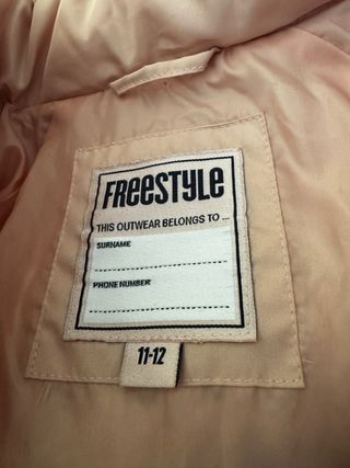 Abrigo rosa acolchado niña