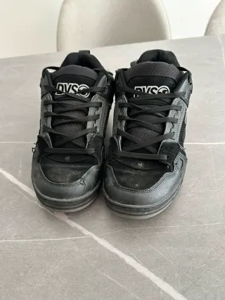 Zapatillas DVS Comanche Negras y Grises