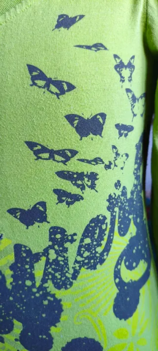 Camiseta manga larga mariposas