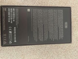 iPhone 8 con fundas y caja original + 5 Fundas